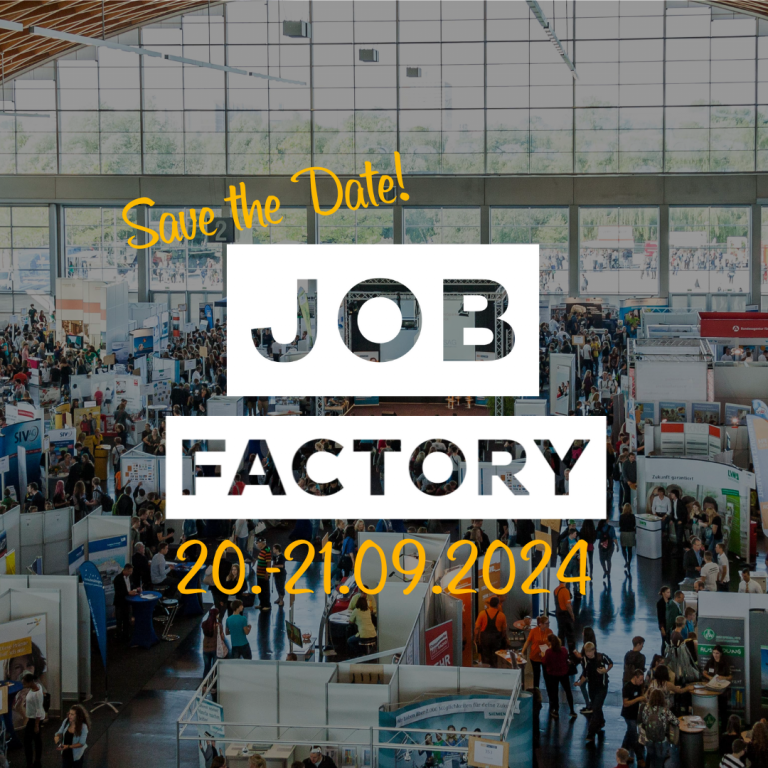 mehrere Messestände von oben